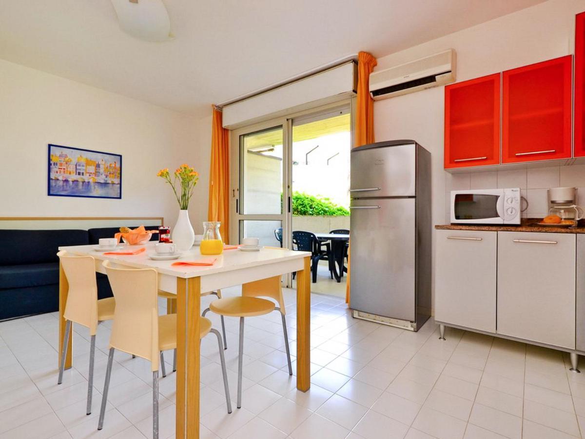 Apartment Parco Hemingway-3 By Interhome Линяно Сабиадоро Екстериор снимка